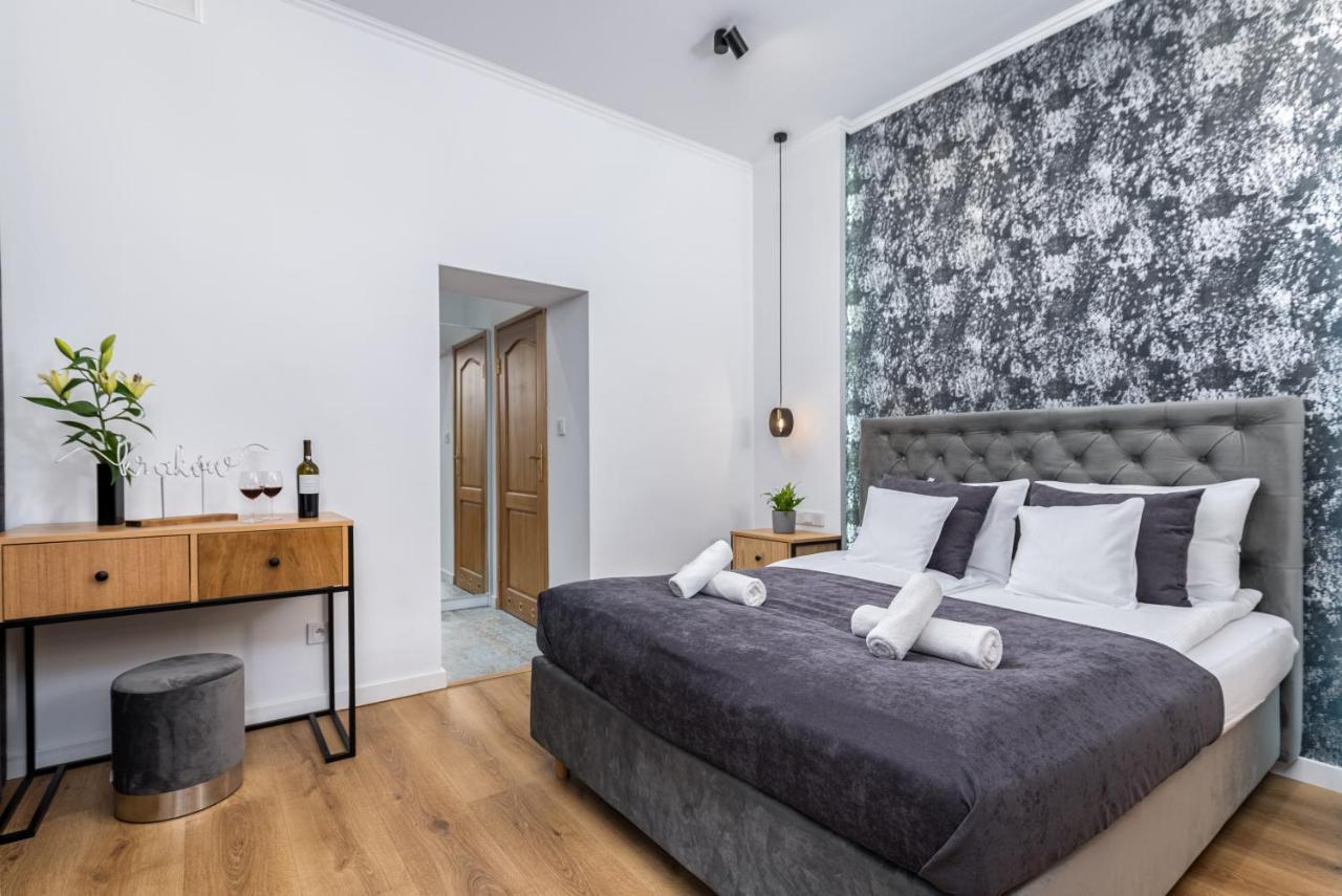 Beautiful Cracow Apartments By Cozyplace คราคูฟ ภายนอก รูปภาพ