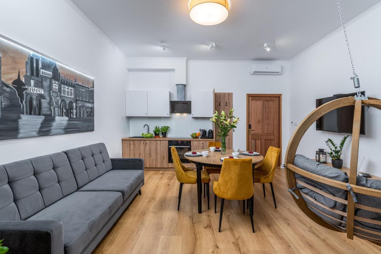 Beautiful Cracow Apartments By Cozyplace คราคูฟ ภายนอก รูปภาพ