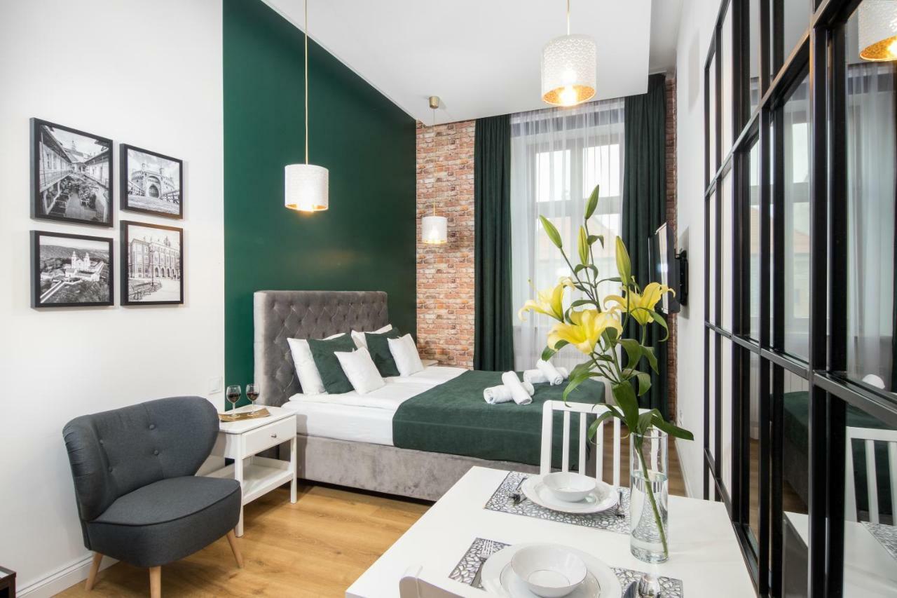 Beautiful Cracow Apartments By Cozyplace คราคูฟ ภายนอก รูปภาพ